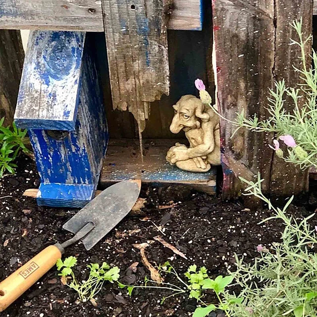 Vízköpő Szobor Csintalan Ház Buddys Otthoni És Kerti Dekoráció Elszáradt Öreg Ember Templom Kert Udvari - Image 4