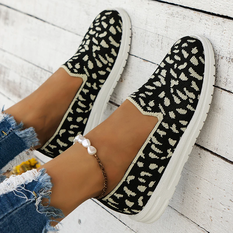 

Leopard Prints Knitted Loafers for Women Lightweight Non-Slip Shallow Flats Shoes Woman Plus Size 43 Casual Walking Shoes Ladies