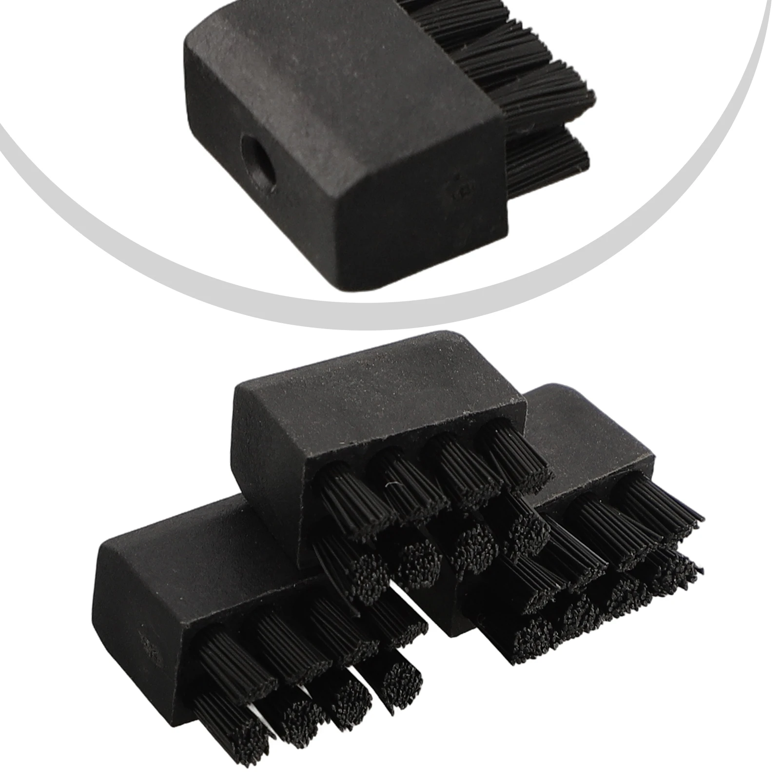 

3pcs Bow Brush Replacement Rest Set With Screws 1.7cm X 1.5cm X 1cm Archery Bow For Hostage Arrow Plastic + Iron
