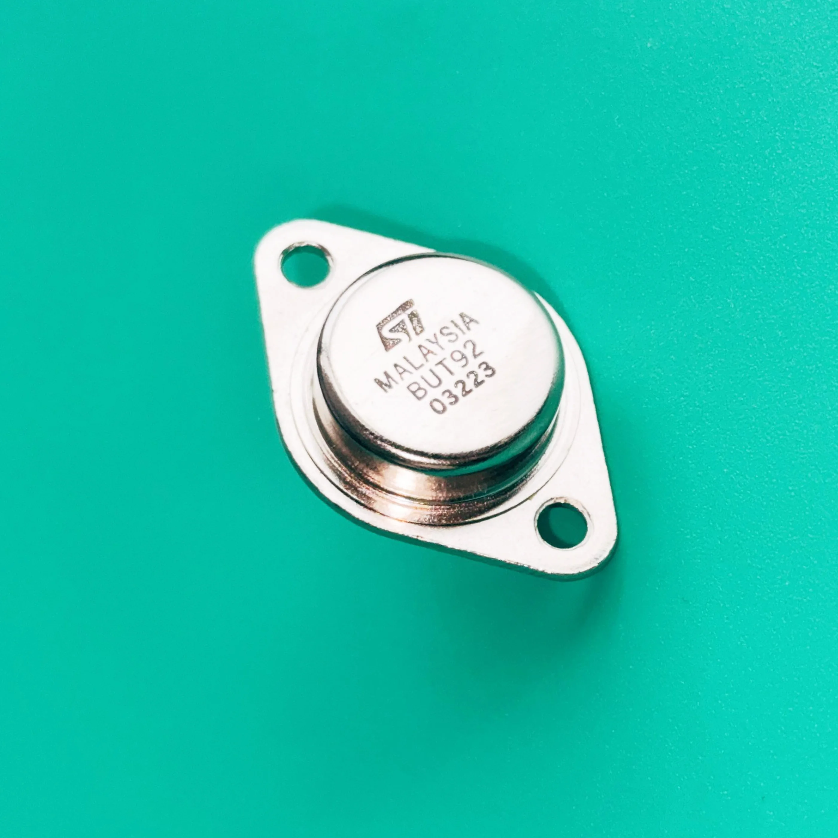BUT92 TO3 BUT 92 TRANS NPN 250V 50A TO-3 FAST-SWITCHING POWER TRANSISTOR BUT-92