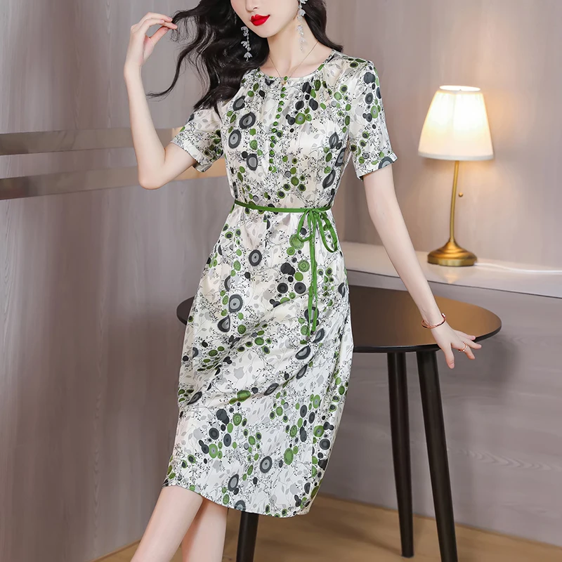 

2023 Summer New Silk Satin Short Sleeve Printed Dress Women's Temperament Fragmented Flower Lace Up Waist Slim Long Dress