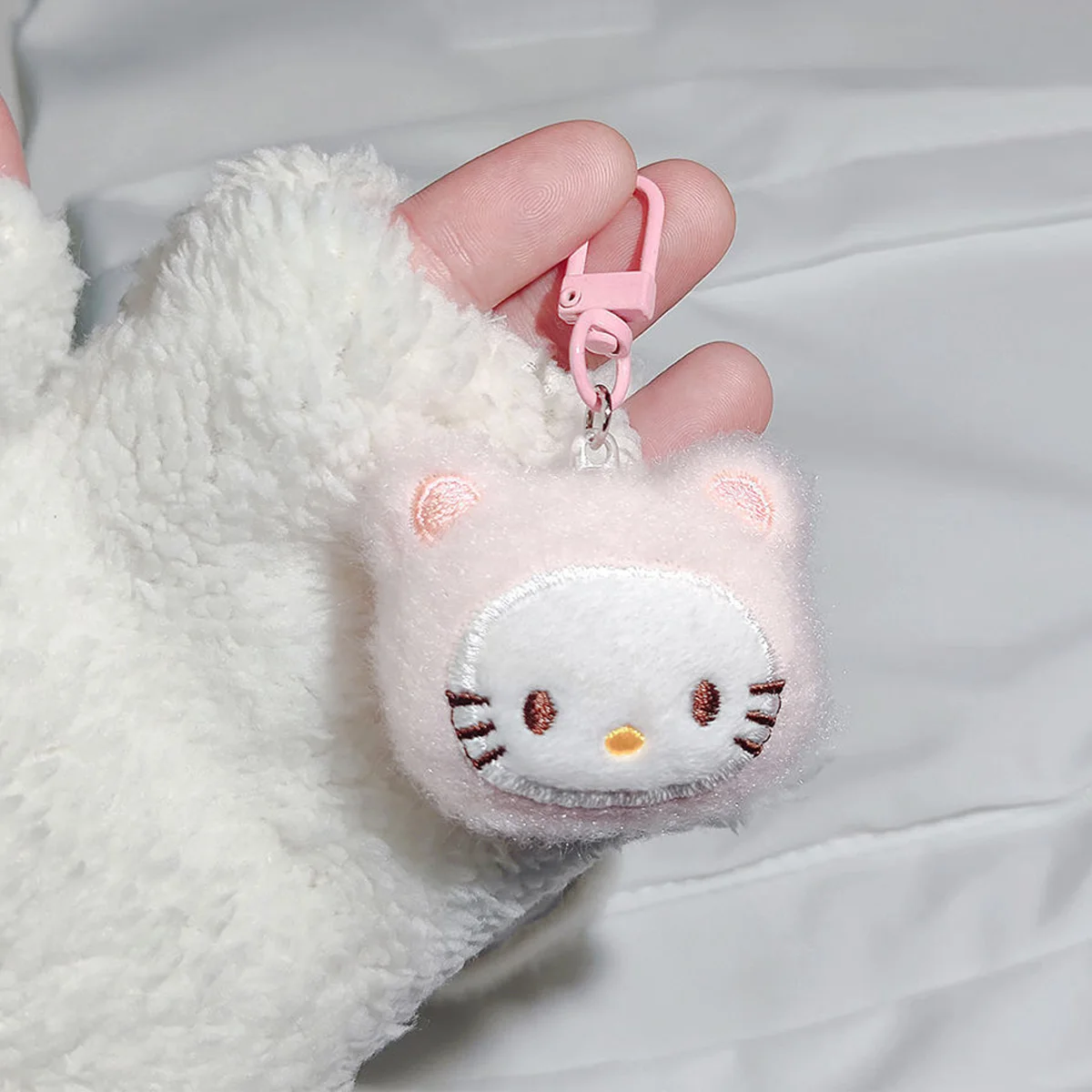Sanrio Kawaii Hello Kitty Angel Doll for Girls Cute Cartoon Plush Pendant Keychain Backpack Decoration Anime Cats Key Chain Gift
