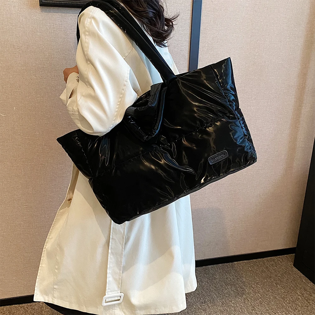 Cotton Padded Shoulder Bag for Women Puffer Tote Bag Quilted Puffy Handbag Purse Large Tote Cloud Bag Female Casual Shopping Bag