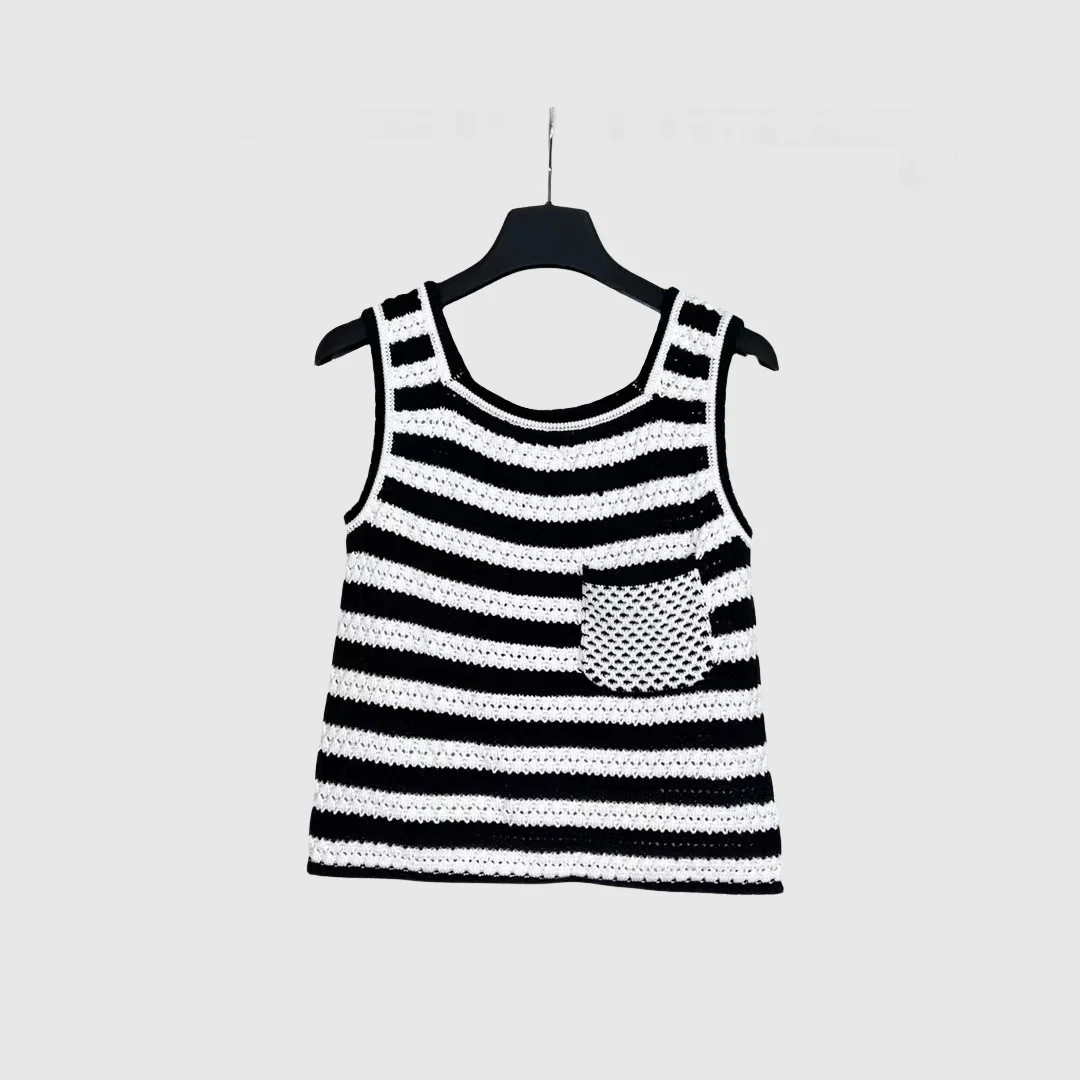 

Early Spring New Women's Knitted Tank Top Colored Striped Top