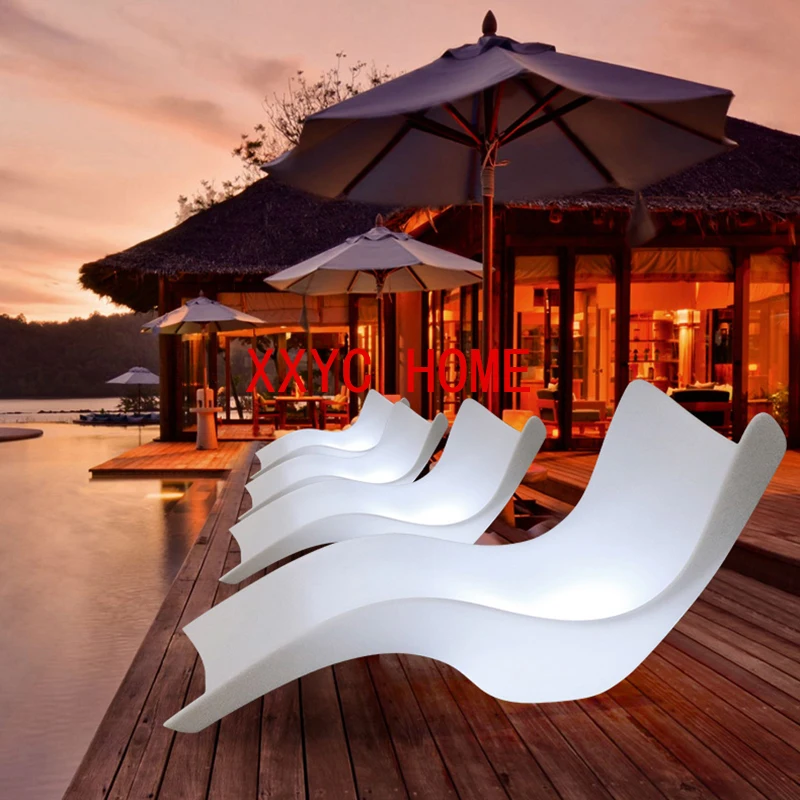 

Nordic Relaxing Beach Chair Camping Unique Luxury Outdoor Led Design Mobile Ground Chair Plastic Fauteuil Room Decor