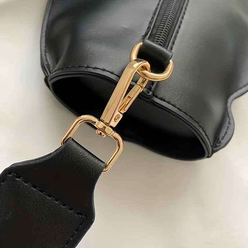 Stylish Black Cat Crossbody Bag, Ladies Chest Bag, Large Capacity PU Leather Purse Retro Animal Design Cute Cartoon Shoulder Bag