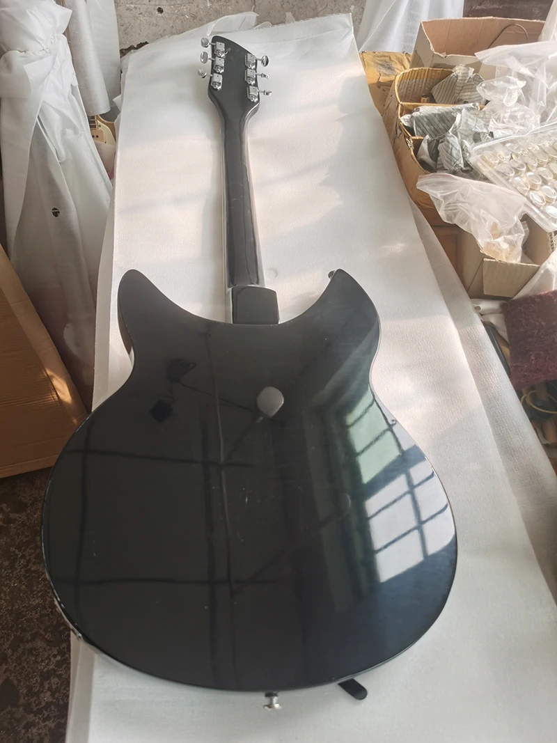 Black Rickenbacker 6-string electric guitar, two pickups, high quality guitar, vibrato bridge, yellow guard, in stock