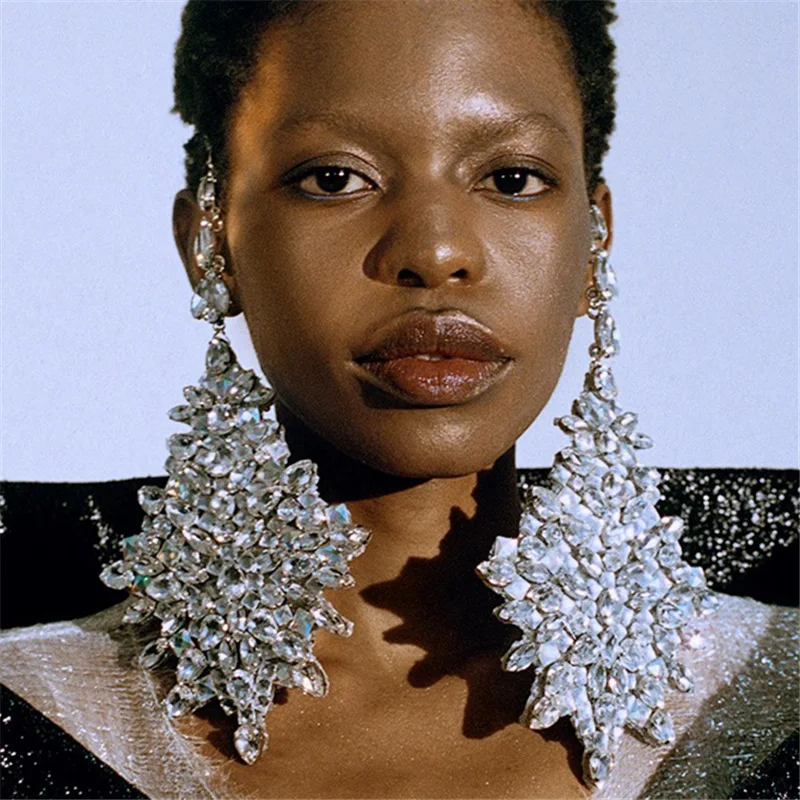 

European American Fashion Diamond Crystal Pendant Earrings For Women's High-Grade Cool Temperament Style Jewelry Accessories