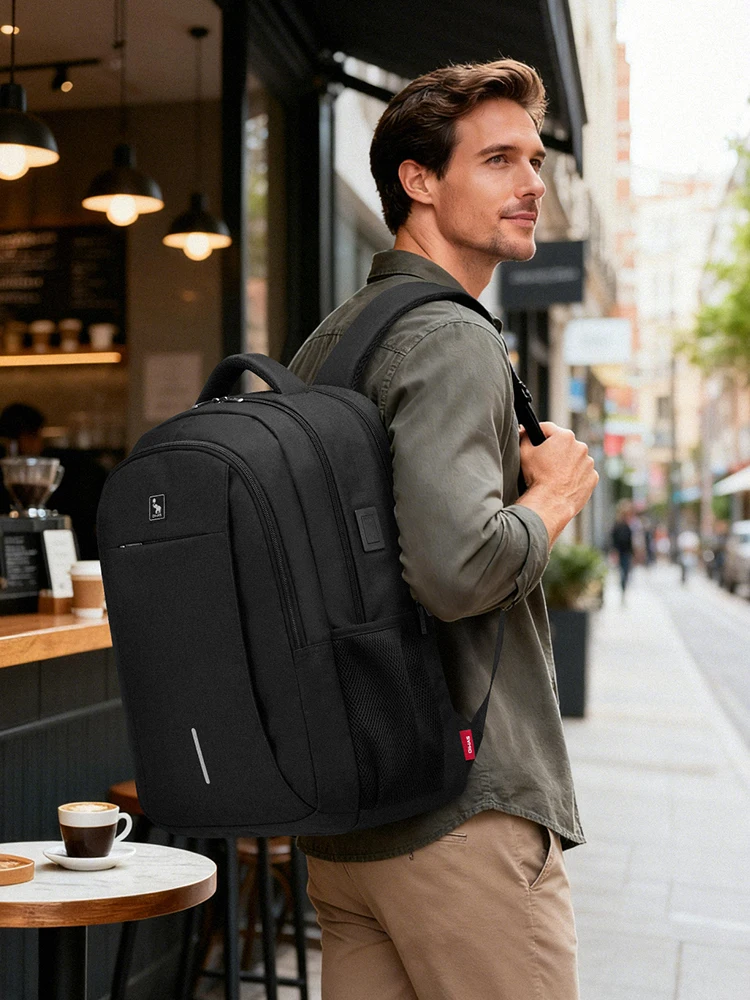 OIWAS Wasserdichter Computerrucksack mit großem Fassungsvermögen und USB-Ladeanschluss – langlebige Reisetasche für Laptops bis zu 17 Zoll – Detail 11