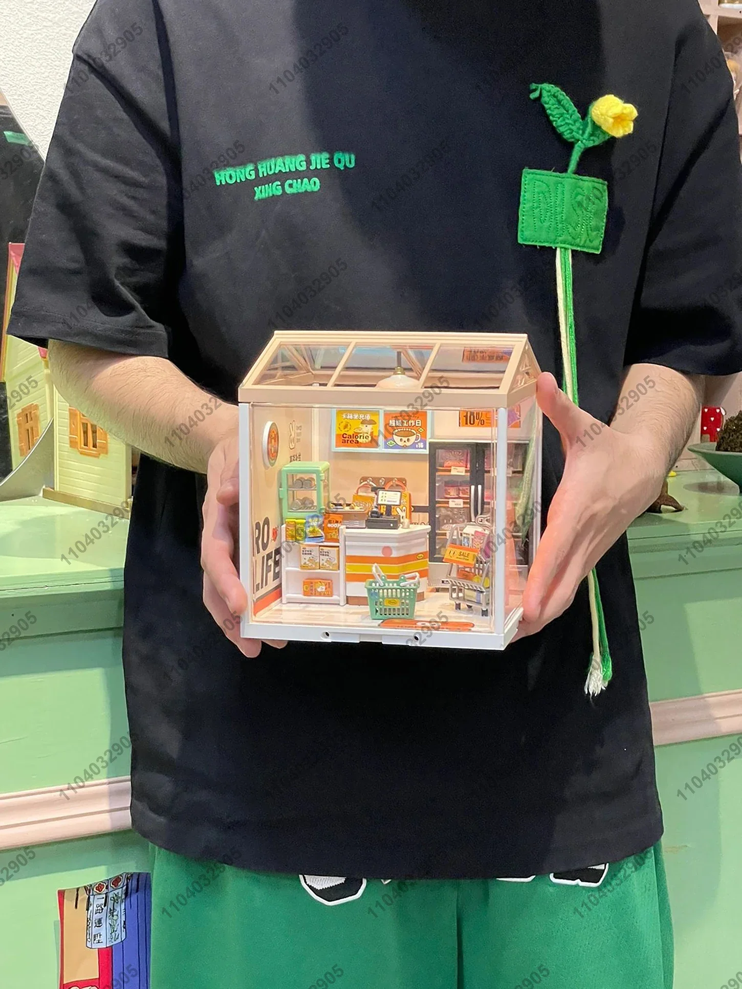 Play House Dollhouse Miniature House 3D Puzzle Coffee Shop Bookstore Convenience Store Assembly Toy With Lights Scenario Display 2