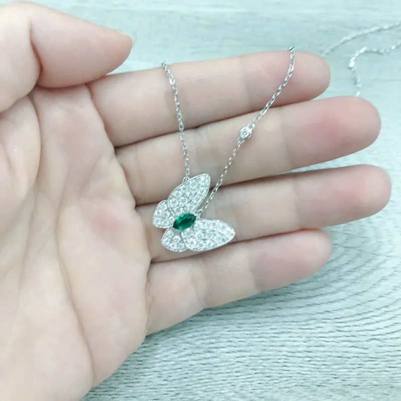 Follow Cloud Butterfly Moissanite Necklace for Woman 3*6mm Emerald Gemstone Wedding Fine Jewely 925 Sterling Sliver Neck Chain