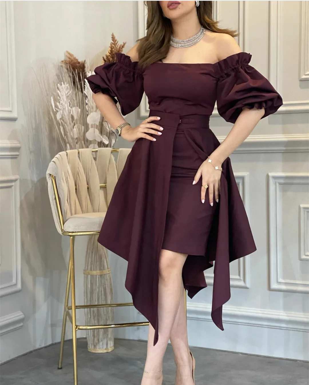 

Short Boat Neck Evening Dresses With Detachable Overlay فساتين السهرة Sheath Knee Length Prom Dress Robe de soirée for Women