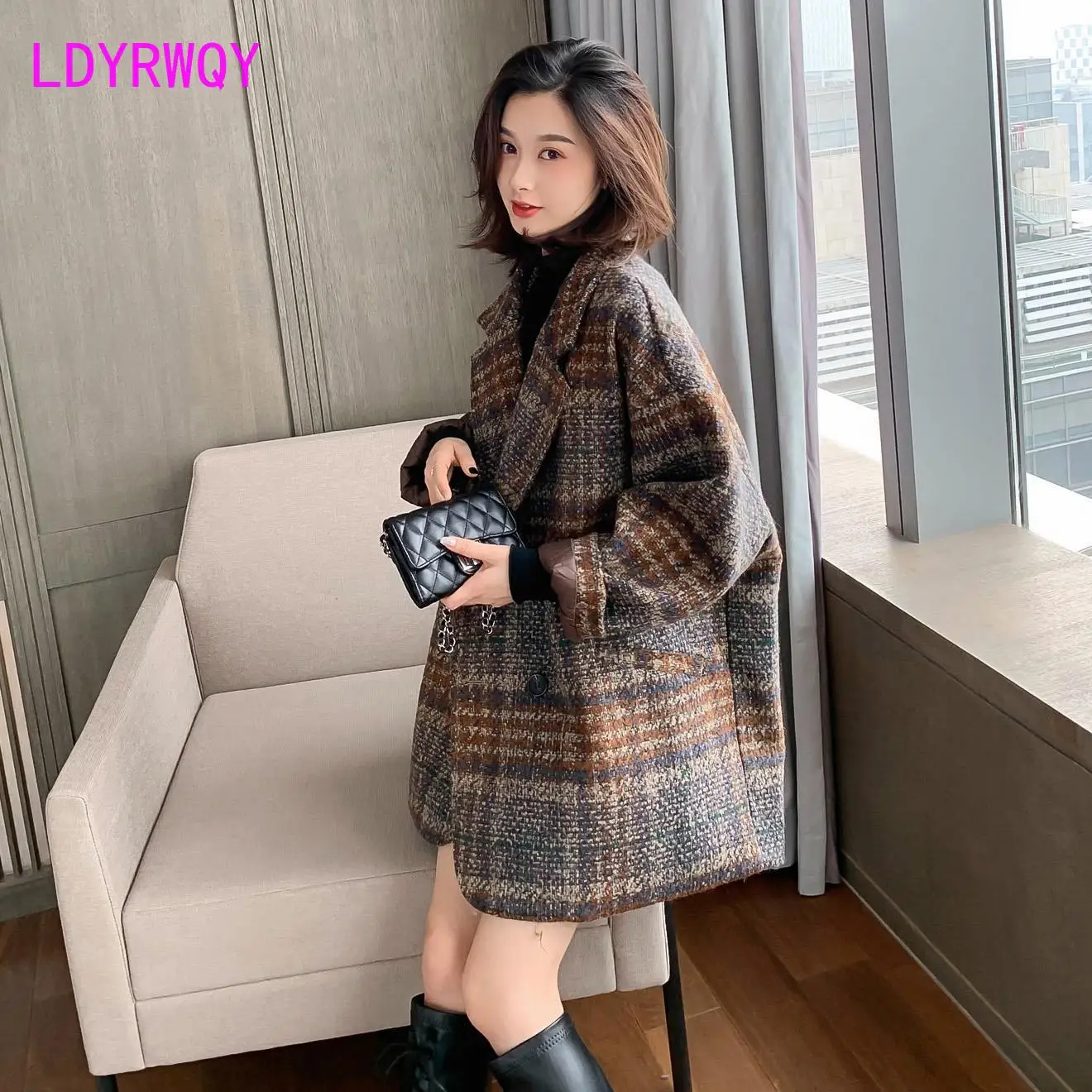 Checkered medium length woolen coat for women's autumn 2023 new Korean version loose woolen coat suit coat Wool  Blends 2022 winter version of new large wool collar cotton jacket for women medium length waist length knee length diamond jacket