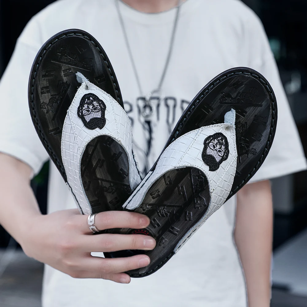 

Men's Flip Flops Genuine Leather Luxury Slippers Beach Casual Sandals Summer for Men Fashion Shoes New 2023 New