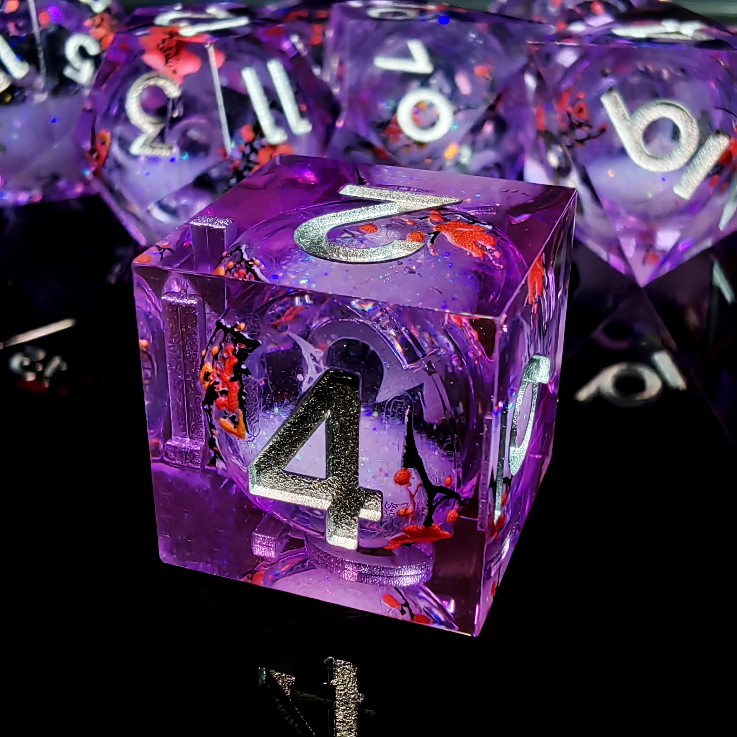 7-Piece Resin DnD Dice Set Plum Blossom Pattern Polyhedral Dice for Dungeons & Dragons RPG Tabletop Games