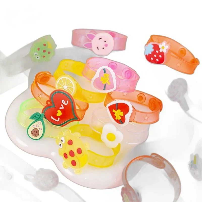 6 Stück LED blinkende leuchtende Armband Licht Cartoon kreative Uhr Kinder Geschenk Armbänder Lichter für Partyzubehör Glitzer Spielzeug – Detail 15