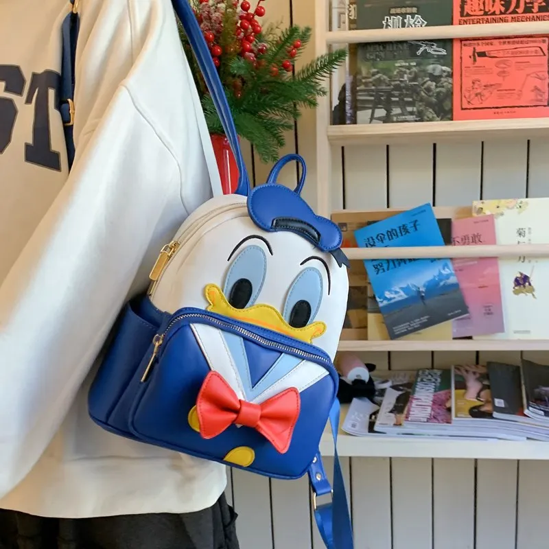 2025 New Cartoon Donald Duck Daily Leisure Large Capacity Student Daily Convenient Travel Fashion Nylon Backpack 3