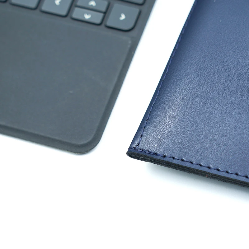 Sleek and Lightweight Tablet Protective Sleeve
