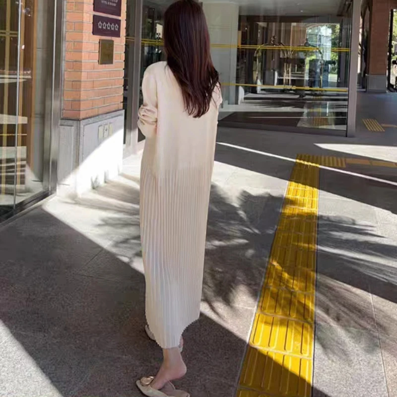 Luxury Casual Elegant Spring Lapel Striped Button Single Breasted Pocket Long Sleeved Vertical Patterned Long Dress Clothes New