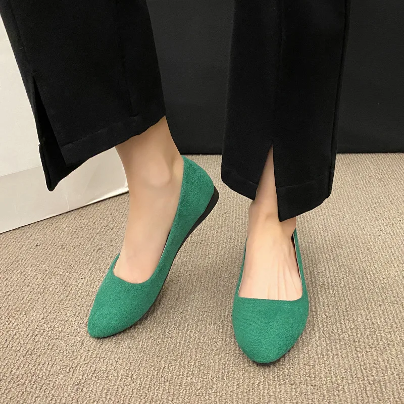 Women Flats Slip on Candy Color Woman Boat Shoes Black Faux Suede Ladies Ballet Flats 2026