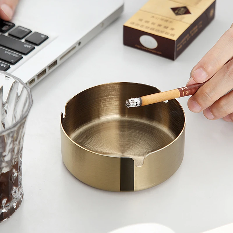 Stainless Steel Ashtray Metal Ashtray Cigarettes Ashtray Portable Ashtray Round Stainless Steel Cigarette Ashtray Tabletop for Smoker