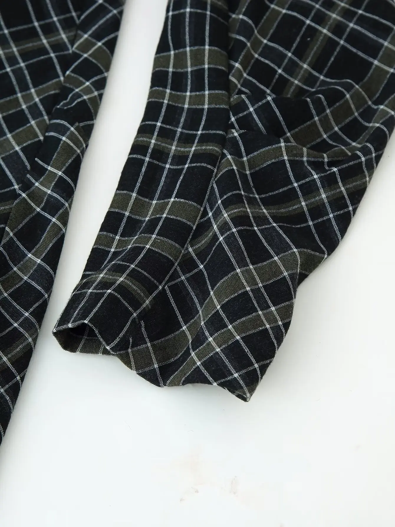 Women Green Retro Checkered Shirt Dress Asymmetrical Pleat Design Lady V-Neck Fashion Casual Versatile High Street Long Dress