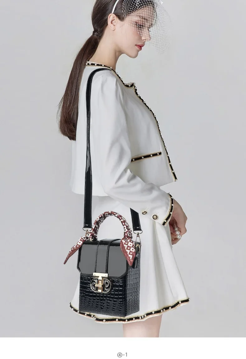 Vintage Crossbody Cell Phone Purse