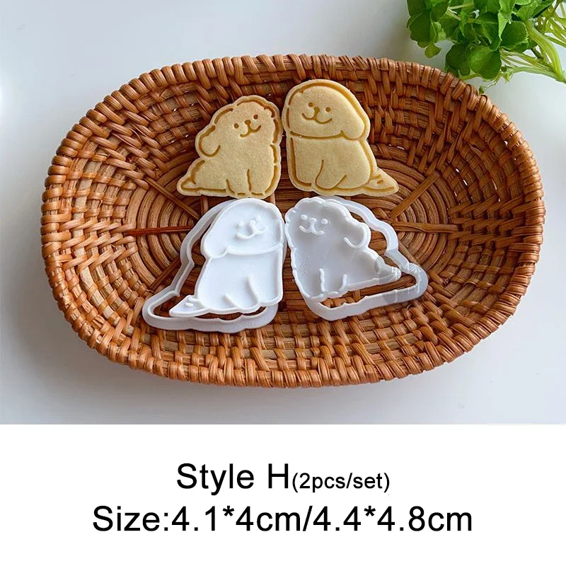 Adorable Bear Fondant Cake Mold and Cookie Cutters for Kids' Baking and Decorating