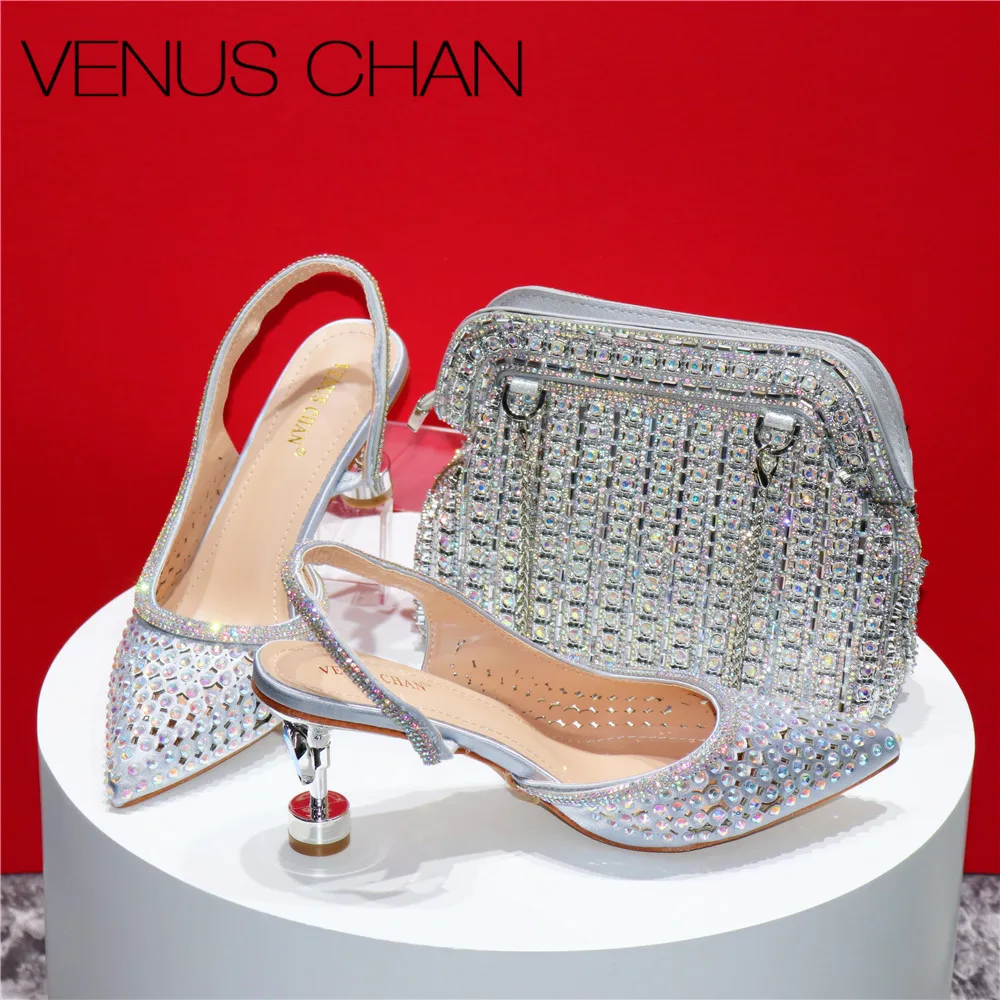 

2024 Newest INS Style Silver Elegant Special High Heels Nigeria Popular Design African Ladies Wedding Party Shoes And Bag