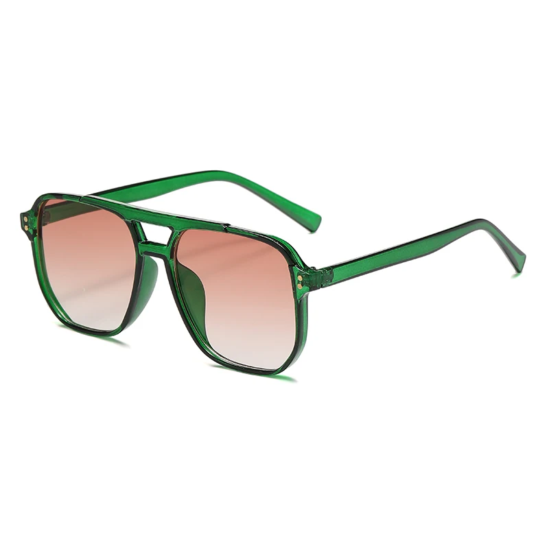 Vintage Oversized Pilot Sunglasses with Yellow Lenses – Unisex Eyewear