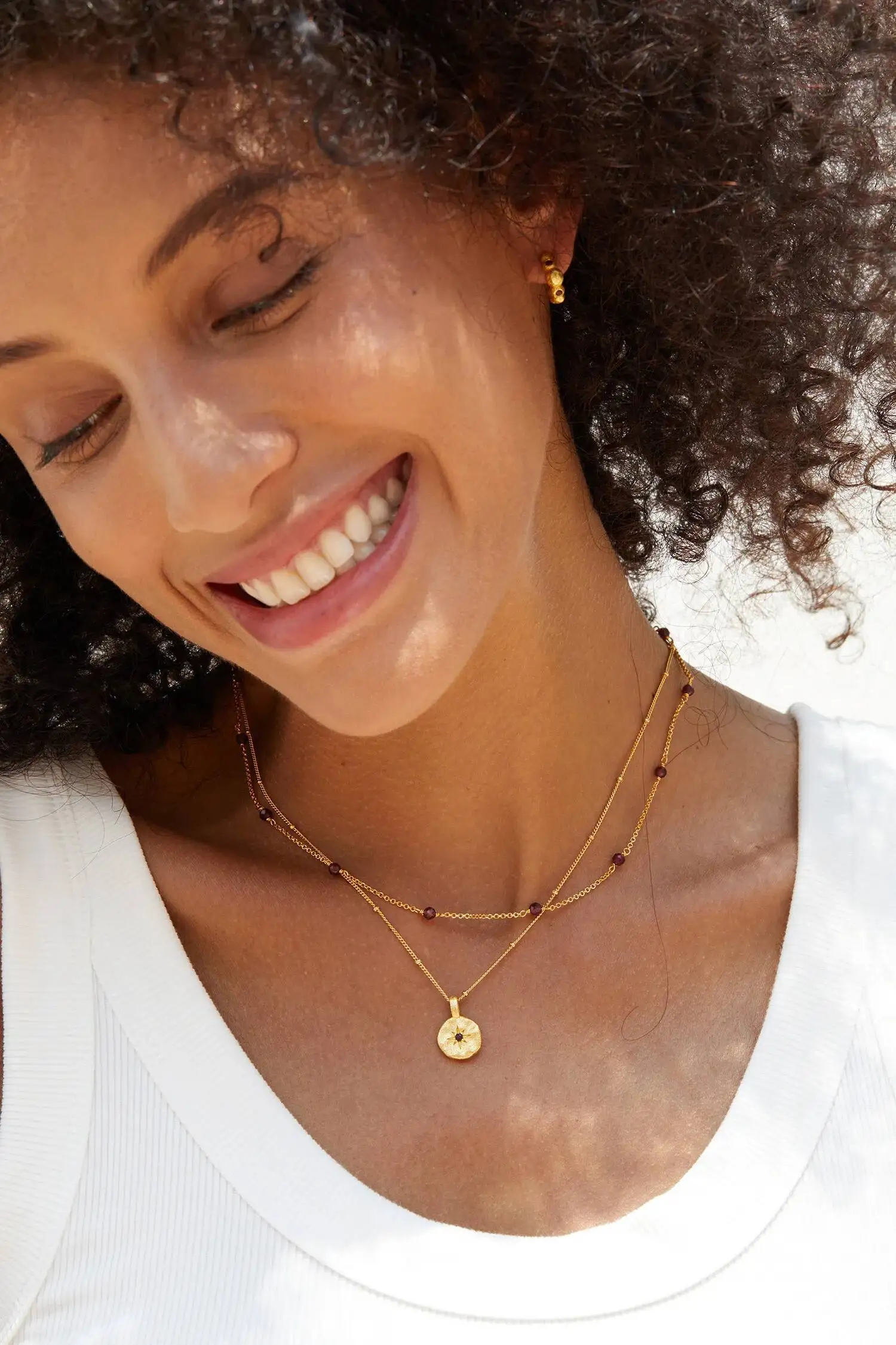 Silver Natural Garnet Star Gold Plated Disc Pendant Necklace