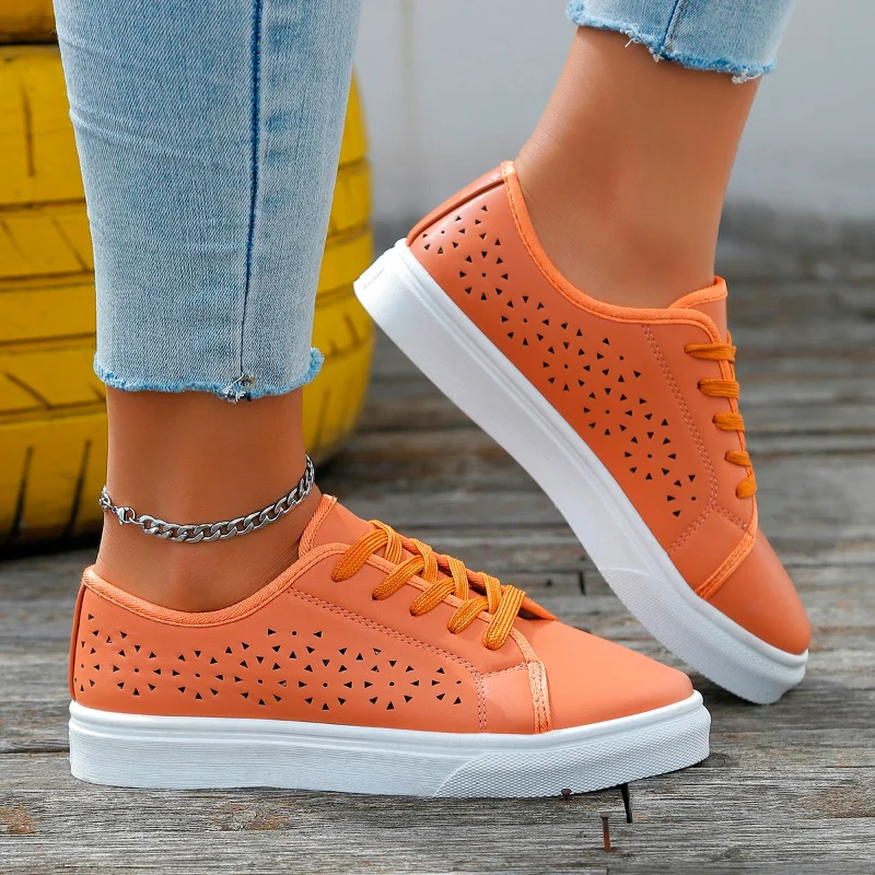 

2023 Autumer New Women's Sneakers Lace-up White Shoes Female Plus Size 43 Casual Flat Breathable Sports Ladies Vulcanized Shoes