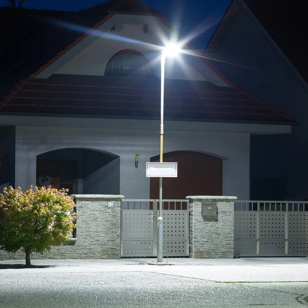 LED Street Light AC85-AC265V Outdoor Street Lamp Hight Brightness 200W Powerful Wall Light 216 LEDS IP65 Waterproof Garden