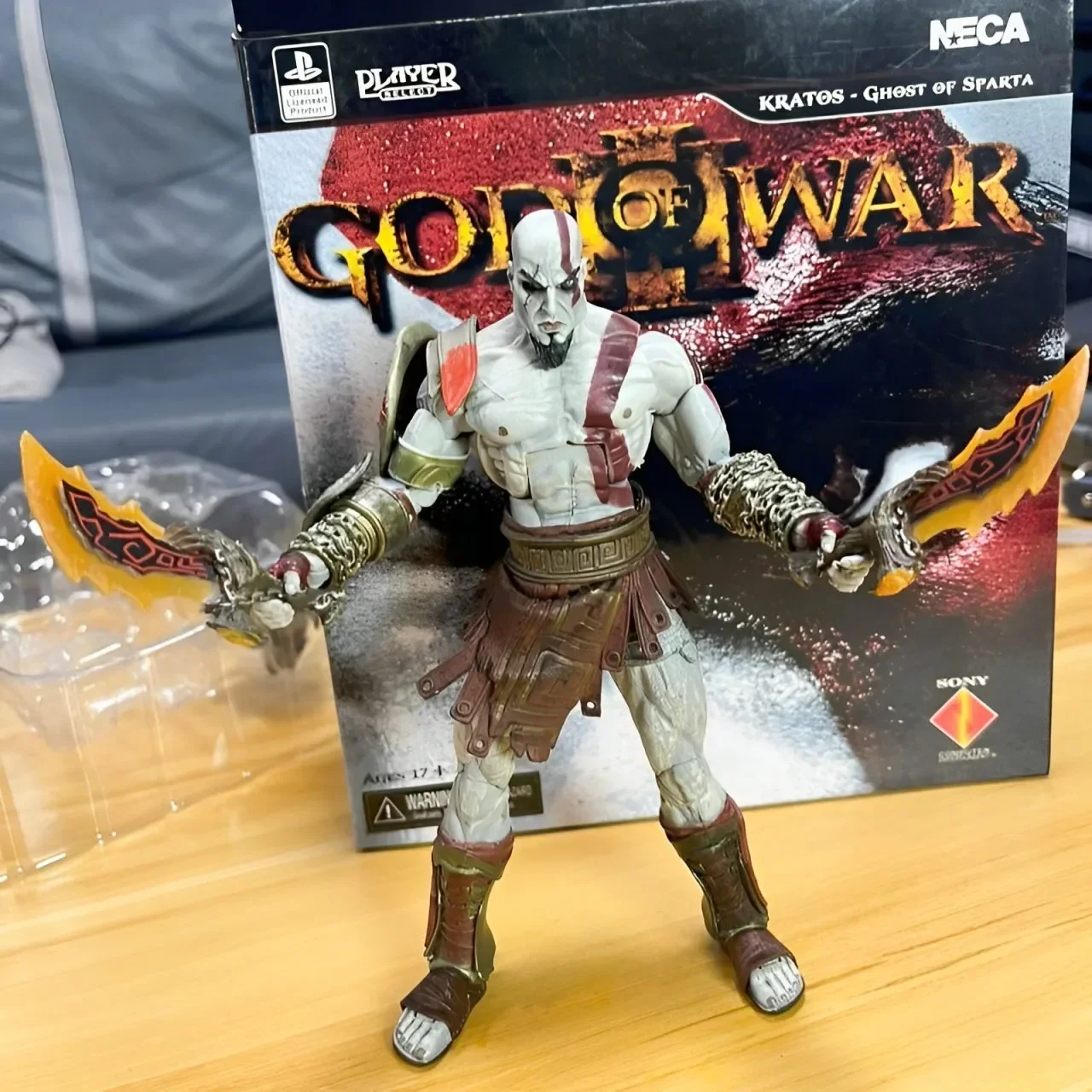 Neca Action Figure God Of War Ghost Of Sparta Kratos In Ares Armor W Blades Action Figure Modello Da Collezione Giocattoli Per Bambole Regalo