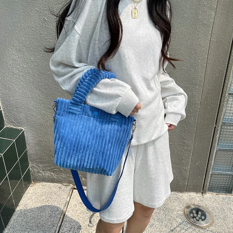 

2022 Casual Fashion Multi-color Corduroy Cross Bag Solid Color Shopping Bag Handbag Women's Bag