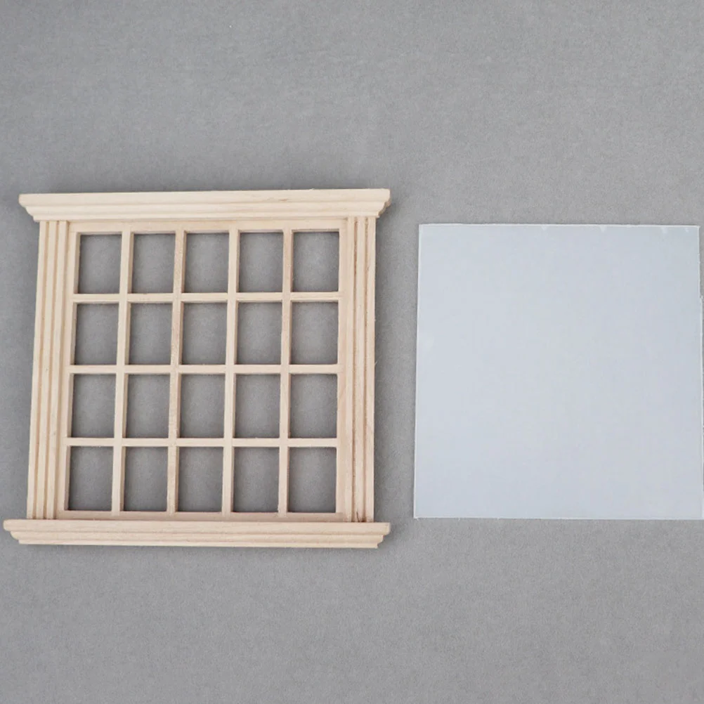 Рисунок 3 - Деревянная фоторамка с миниатюрным