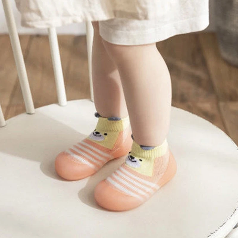 Animal Pattern Baby Floor Socks Non-slip Silicone Sole Cute Cartoon Toddler Shoes Breathable Casual Cotton Baby Boys Girls Shoes 3