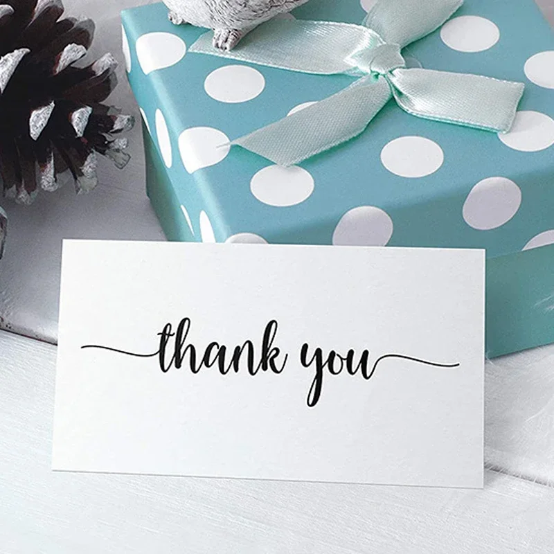 50pcs 흰색 주문 카드에 감사드립니다. 명함을 사용자 정의하십시오. 중소기업 선물 장식 용품 카드를 따르십시오