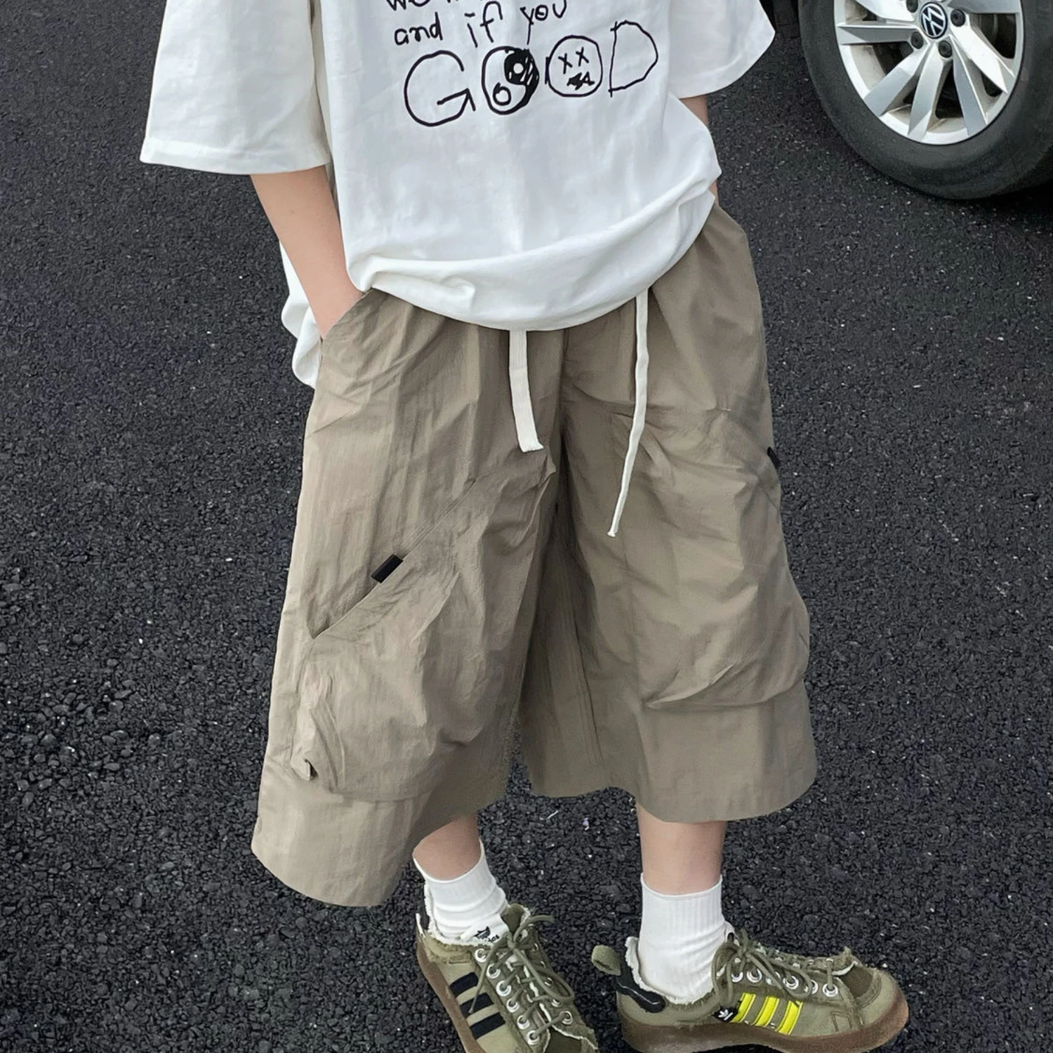 Korean Summer New Retro Large Pocket Cargo Shorts Trendy Casual Men and Women Y2K Personalized Thin Over-the-knee Cropped Pants