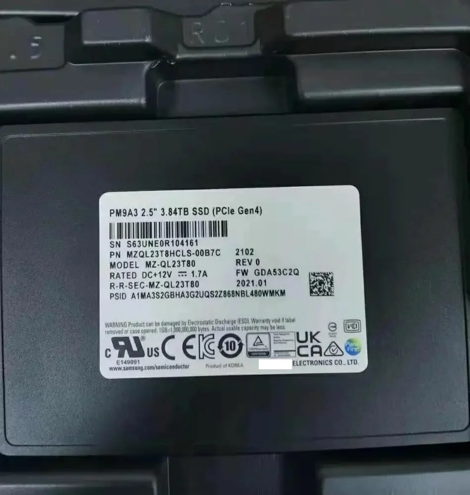 

3,84 TB SSD PM9A3 U2 NVME MZ-QL33T80 PCIE MZQL23T8HCLS-00B7C GDA53C2Q