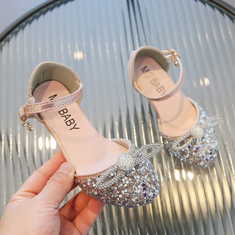 Slide image ca409ba3c22c41dea9cdb5b3a2eef1d5