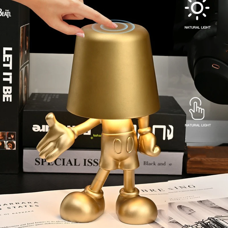 

3 Colors Golden Man Cartoon Touch on USB Charging LED Magnet Table Lamp Study Room Bedroom Night Light Decorative Resin Lighting