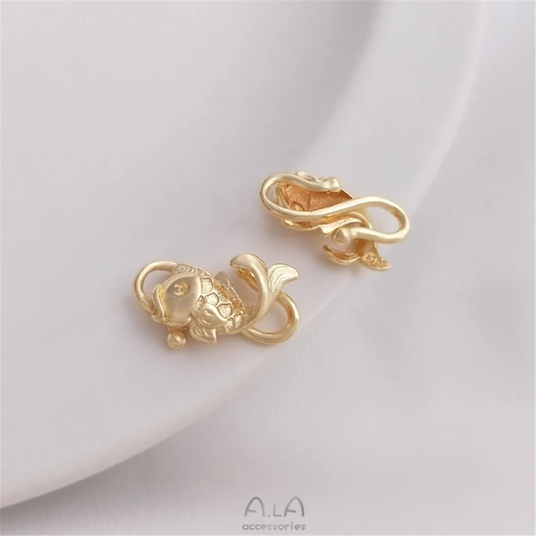 Рисунок 6 - 14K Золотая жемчужная пряжка в