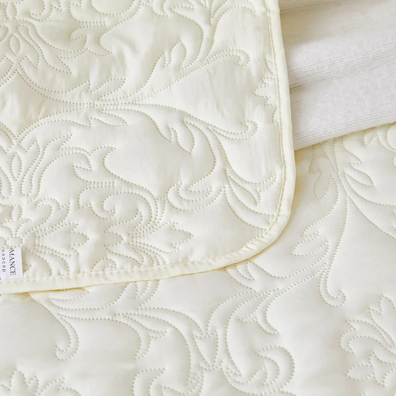Bedspread on the Bed of Milk White Quilted, Luxury Pillowcase, Nordic Decorative Coverlet, King Size Bedspread, 250x240cm