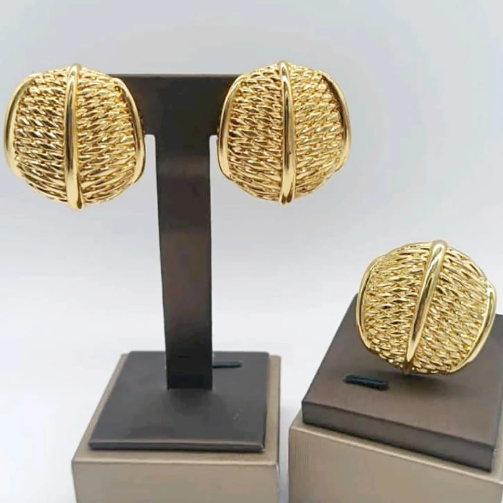 

Round Jewelry Set Geometric Earrings for Women Adjustable Rings Luxury Jewelry Accessories Holiday Party Wedding Banquet Gifts