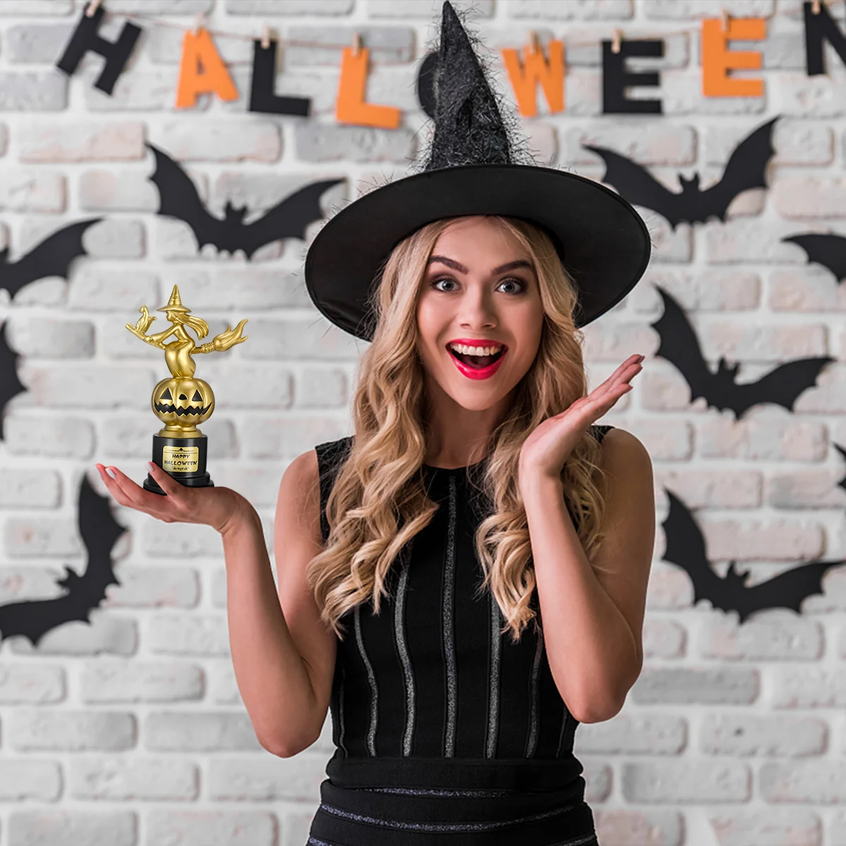 The Medal Prize Child Halloween Costumes Prizes Trophys Pumpkin Award Ceremony Kids