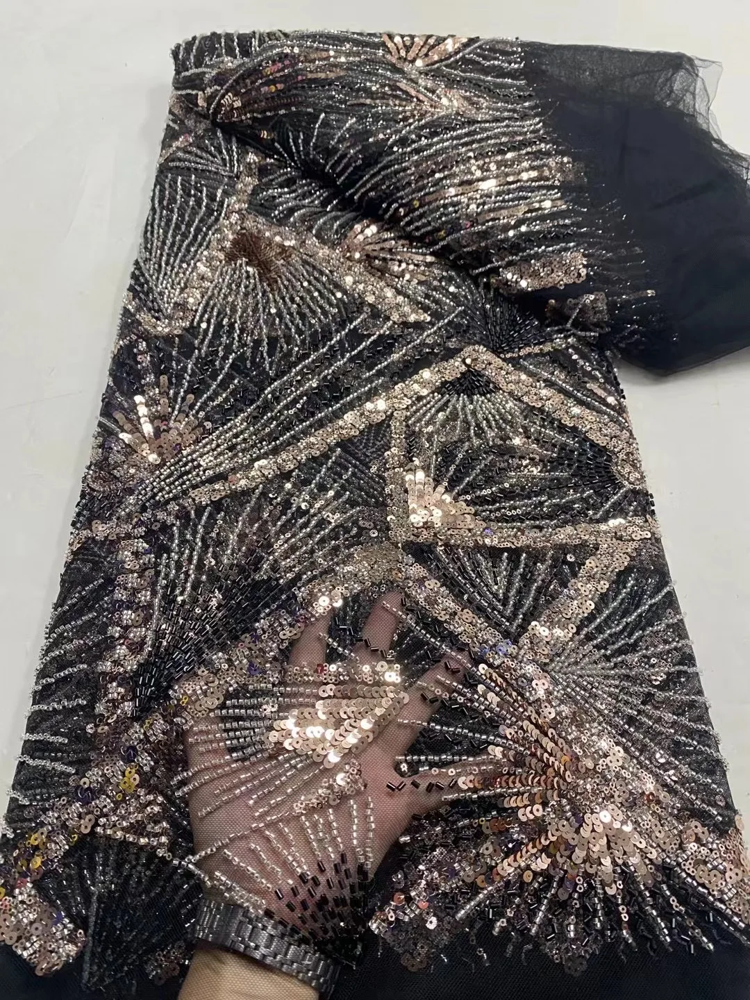 African Groom Sequined Lace Fabrics High Quality French Tulle Beaded Mesh Lace Fabrics Wedding Dress Material Sewing