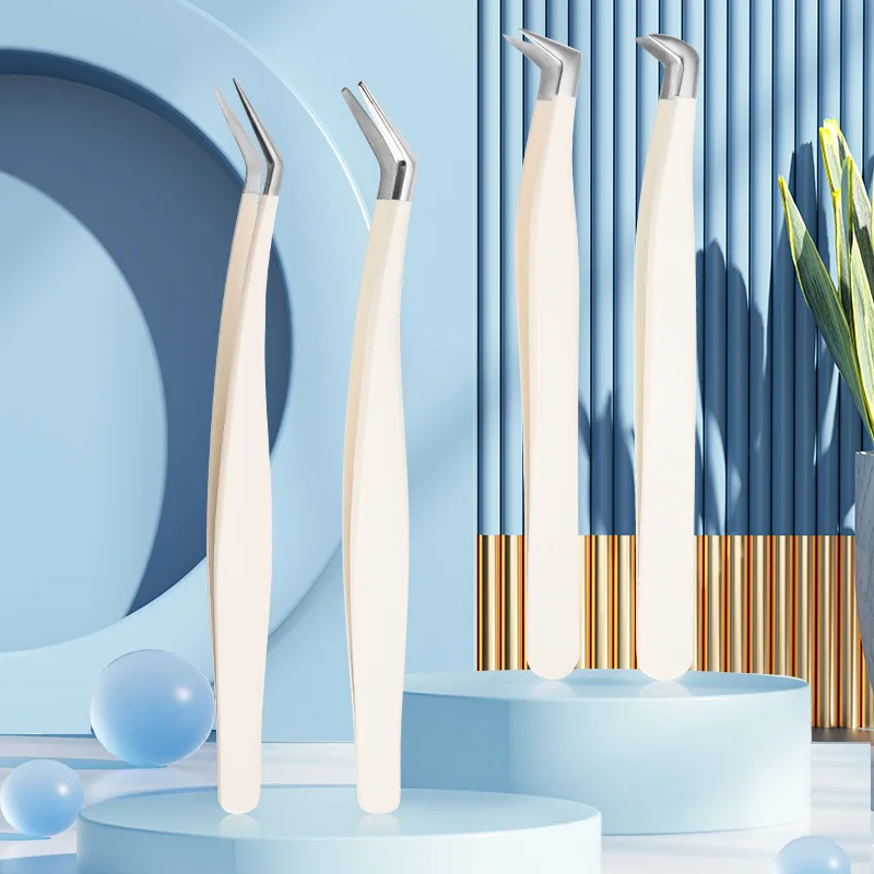 

Eyelash Extensions Tweezers High Precision False Eyelashes Professional in The Set of Tools Gold Feather Clip Beginner Eyelashes