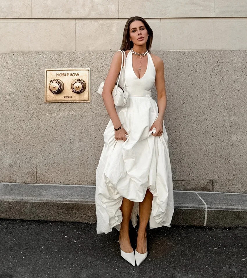 White V-Neck Backless Long Dress Female Sleeveless High Waist Fashion Elegant Luxury Bodycon Dress Women Solid Maxi Dress