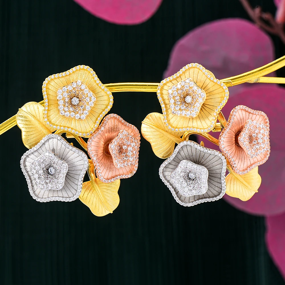

Siscathy 2022 Korean Luxury Cubic Zircon Flower Drop Earrings For Women Party Anniversary Dubai Jewelry Valentine's Day Gifts